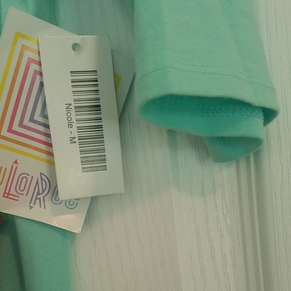 LuLaRoe Nicole Dress - Picture 2 of 2